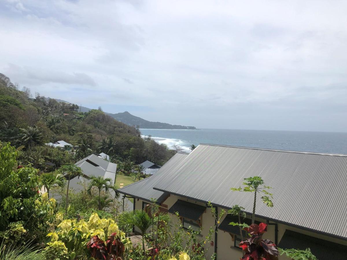 Paradise Chalets Yoga & Wellness Takamaka Bagian luar foto
