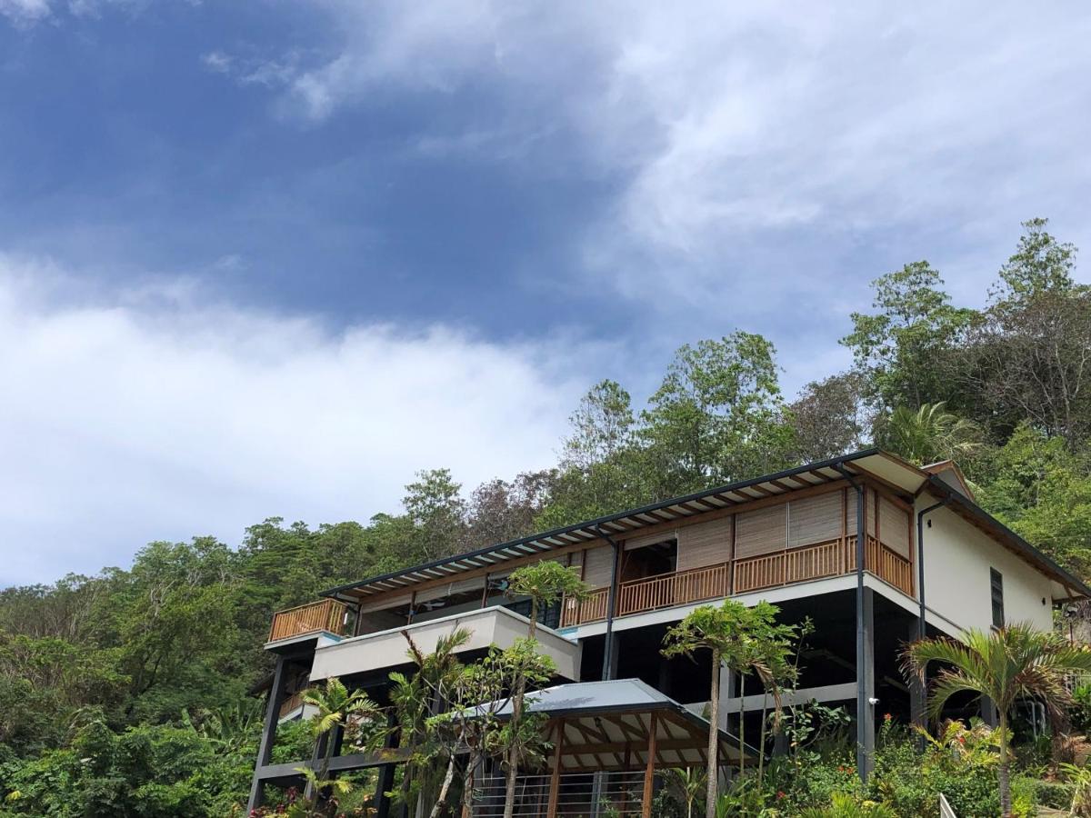 Paradise Chalets Yoga & Wellness Takamaka Bagian luar foto
