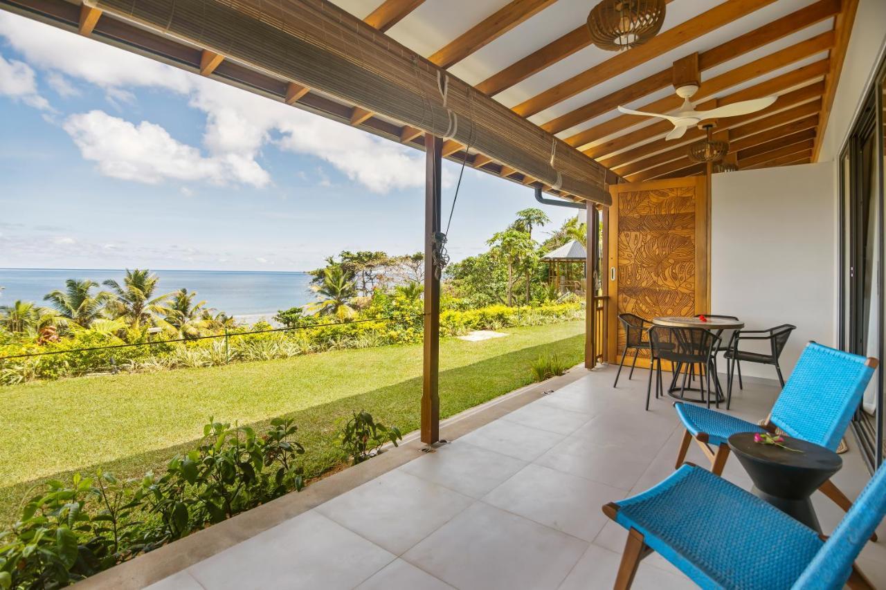 Paradise Chalets Yoga & Wellness Takamaka Bagian luar foto