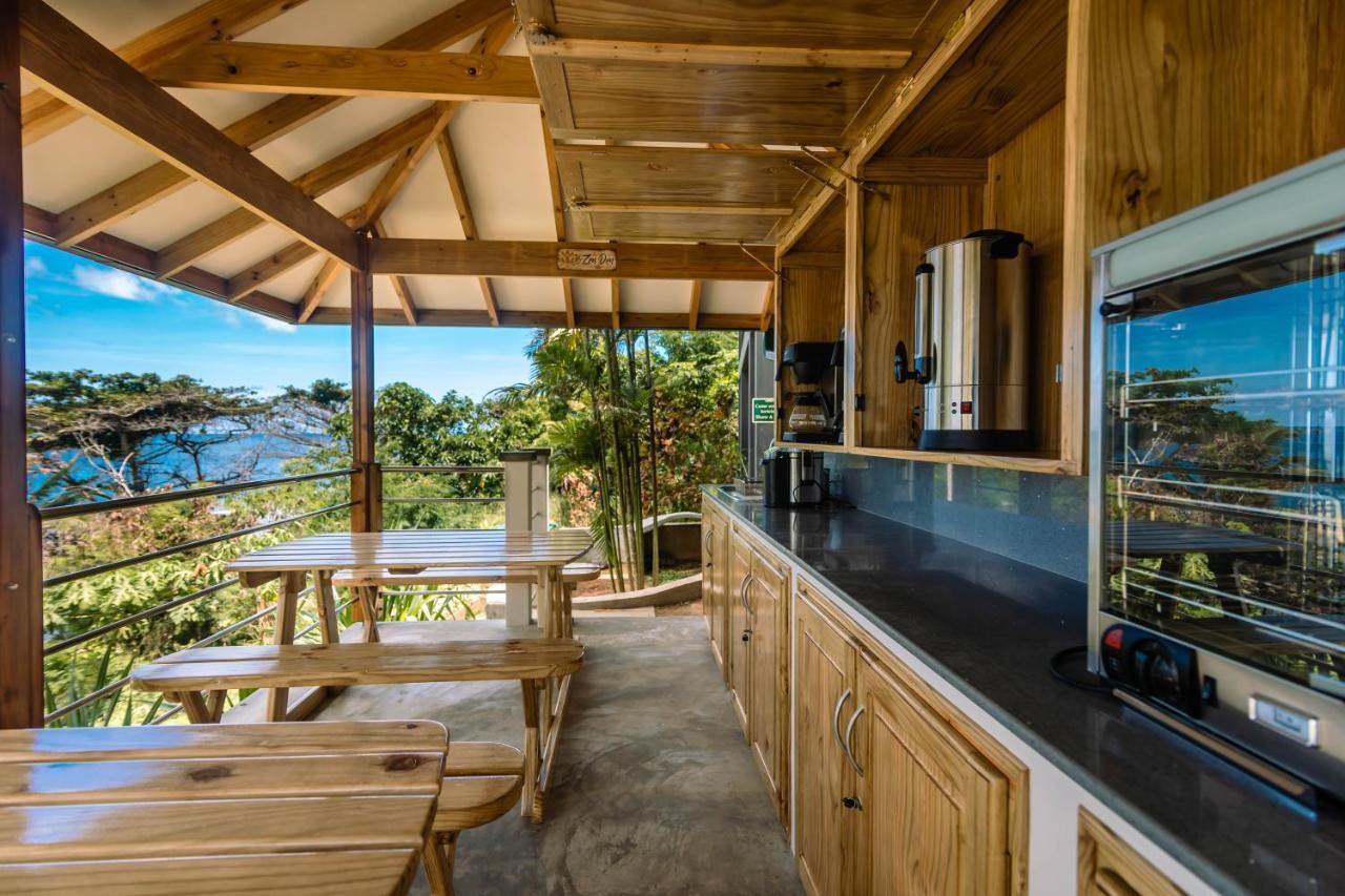 Paradise Chalets Yoga & Wellness Takamaka Bagian luar foto